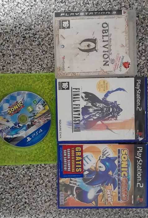 Conjunto de 3 jogos+5 cds danificados