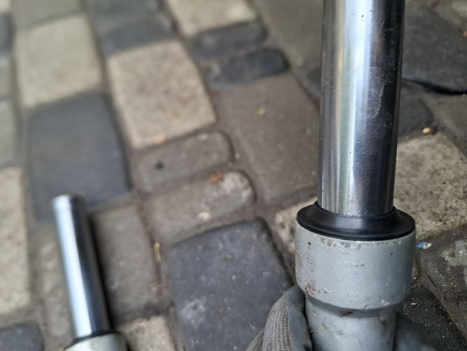 Перья вилки на скутер Viper