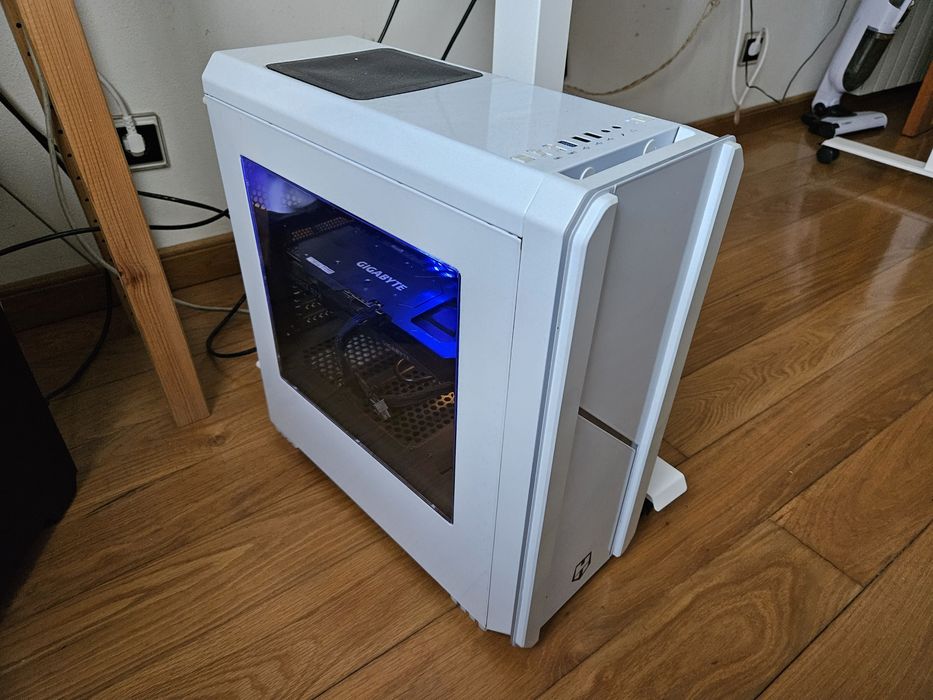 Torre Gaming Poderosa - Ryzen 5 3600 | RTX 3050 | 32GB RAM