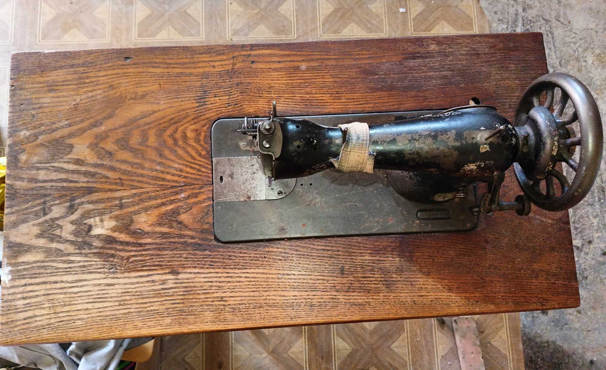 Stara maszyna do szycia Singer - Antyk, ok. 100 lat, do renowacji