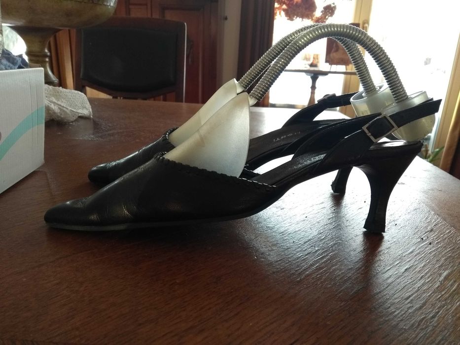 Czarne włoskie szpilki firmy Monti, rozm.38