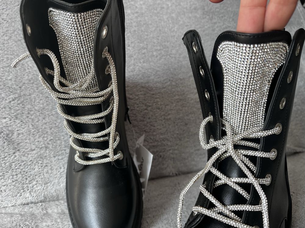 Buty botki workery zdobione cyrkonie 37