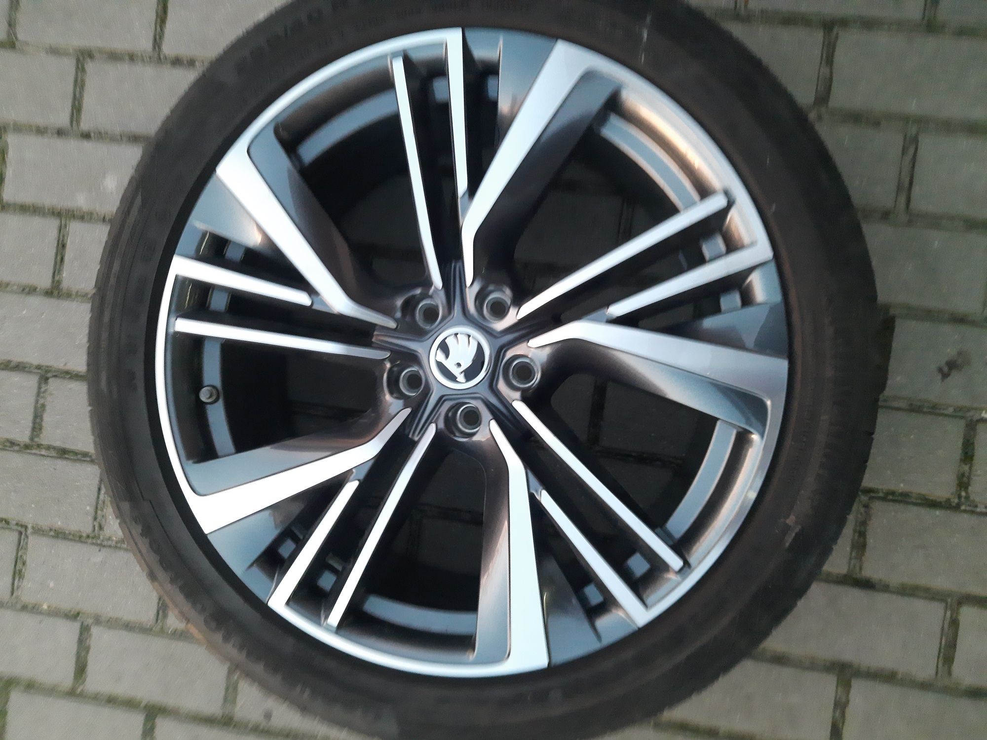 Sprzedam koła 20 Skoda Kodiaq  5x112 Bardzo Ładne  Polecam