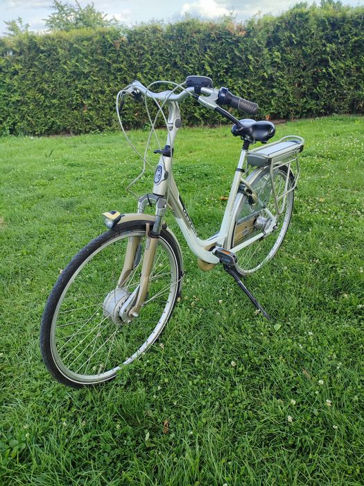 Rower elektryczny ze wspomaganiem  Gazelle Orange Plus Innergy