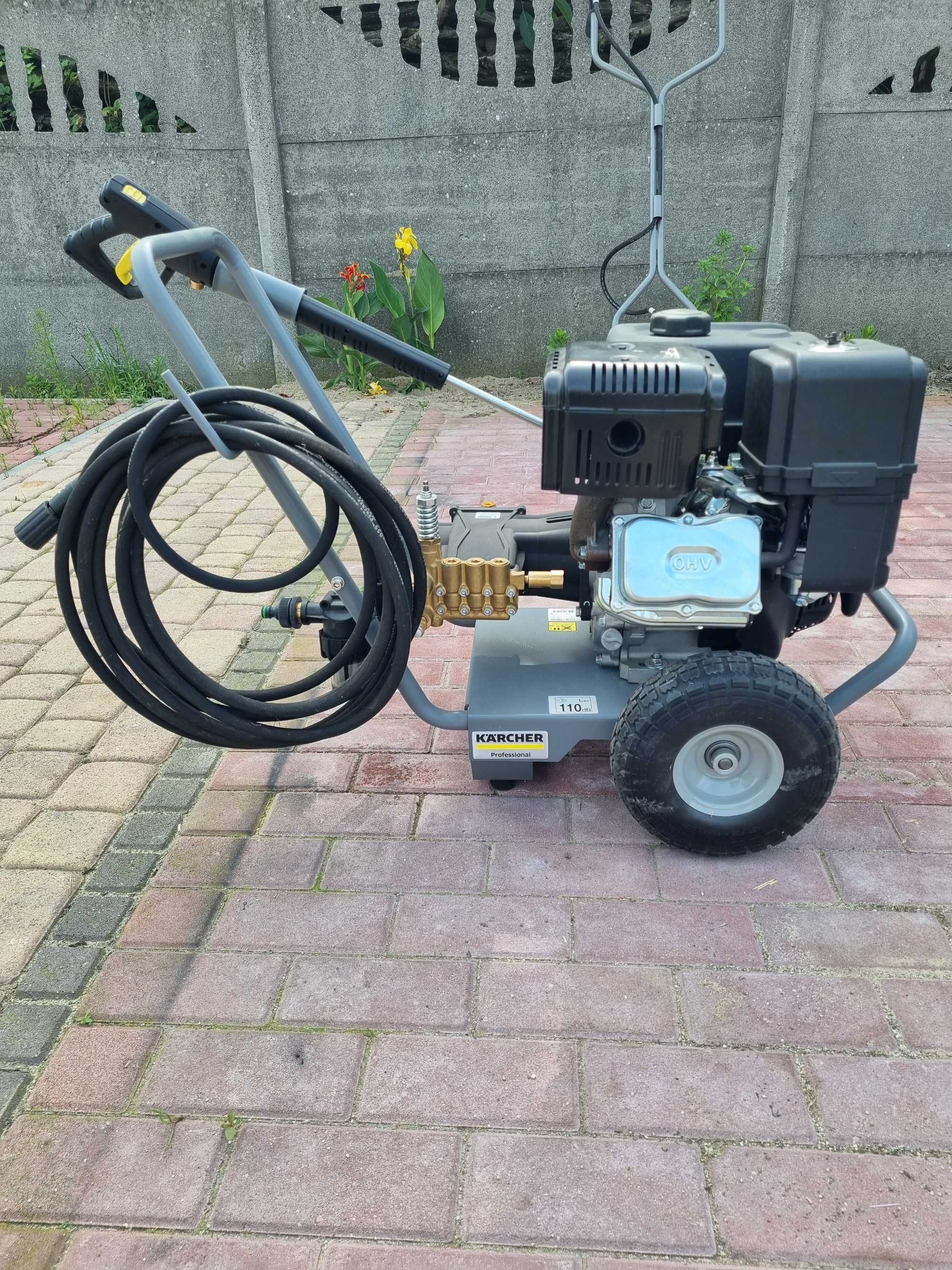 HD 9/25 G Classic (300maxbar, 900l/h) profesjonalna myjka Karcher