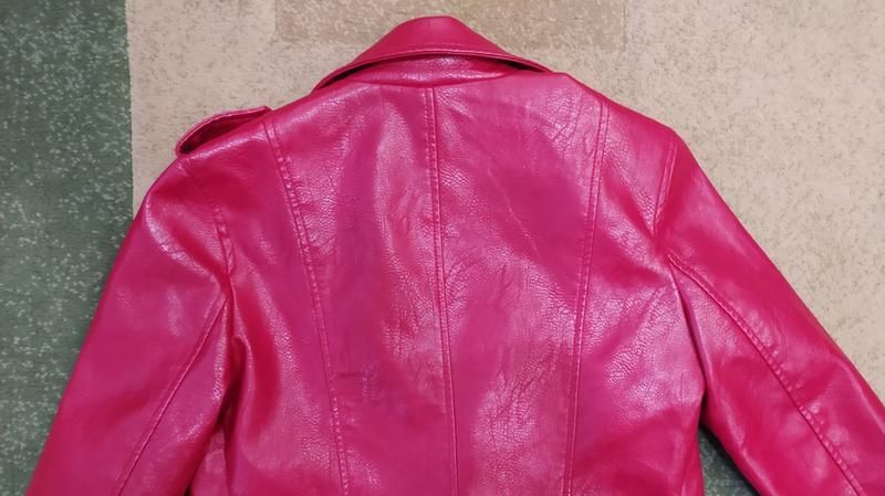 Шкіряна кожанная куртка курточка красная червона косуха недорого 42, с