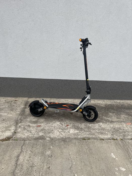 Elektryczny hulajnoga Kukirin A1 1000W 48V