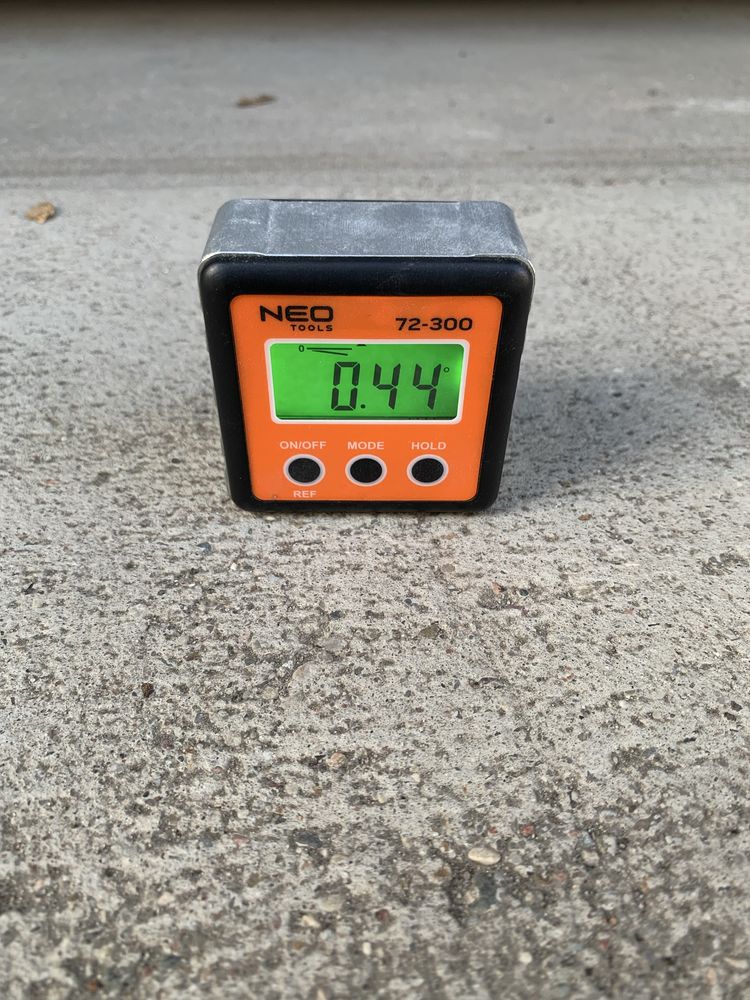 Cyfrowy miernik kąta LCD NEO