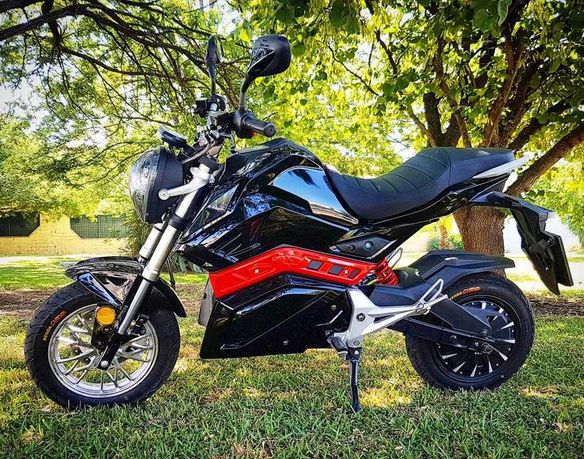Skuter elektryczny EFUN, M6, 4000W, 3.6 kWh, 80 km/h, OD RĘKI