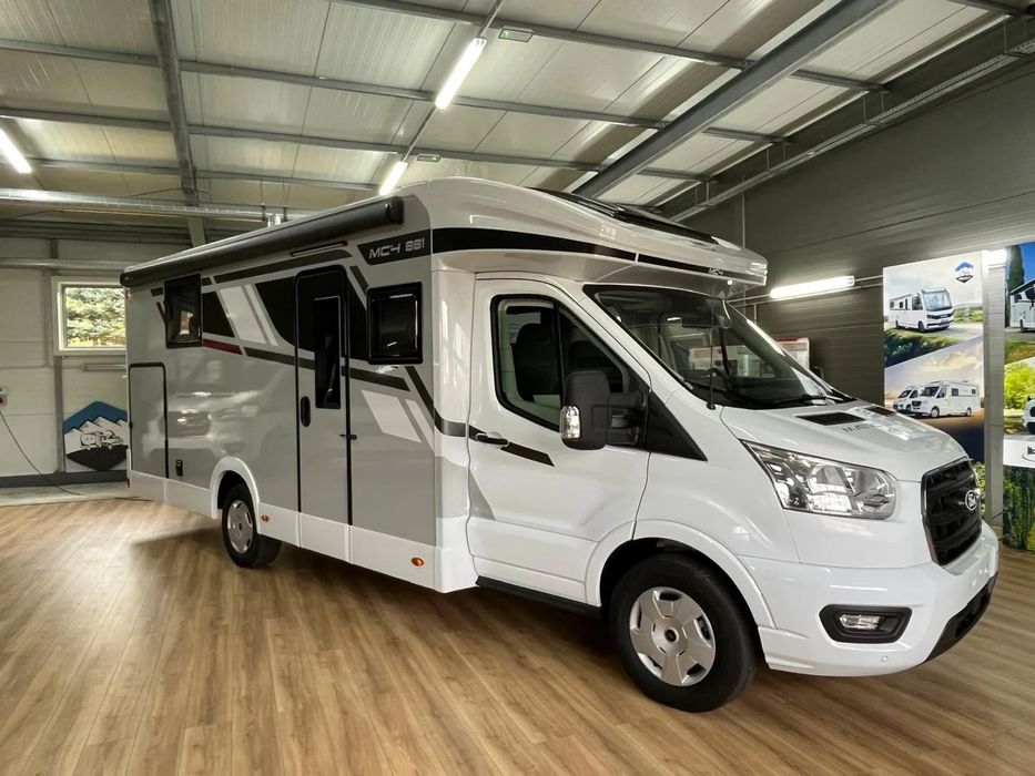 McLOUIS MC4 881 Model 2026  Markiza, solar, Pakiet zimowy, Automat, 165 KM, dostępny od ręki