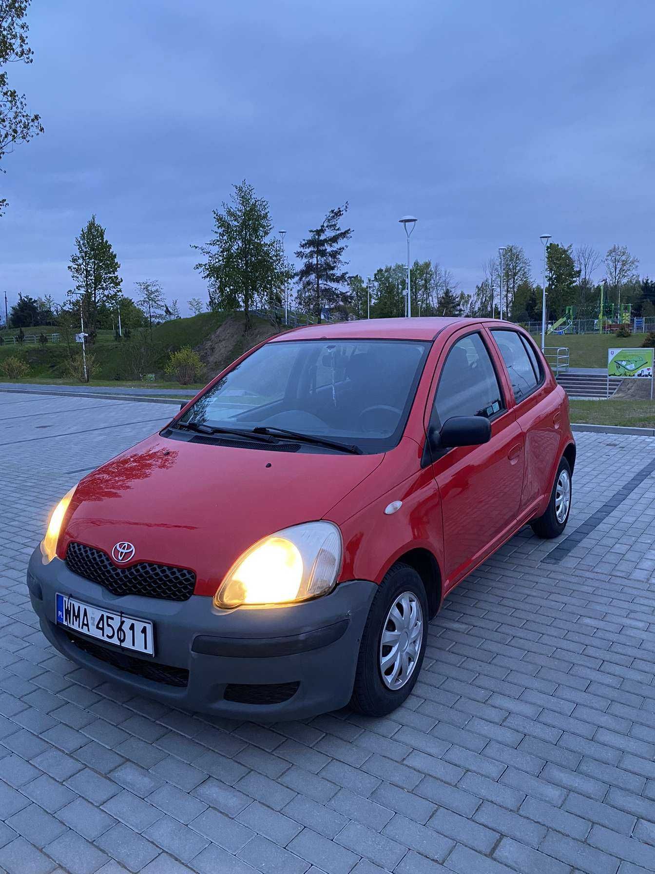 Toyota Yaris 1.0 2004r