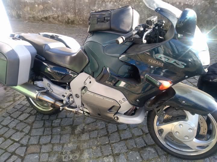 Yamaha gts 1000 como nova