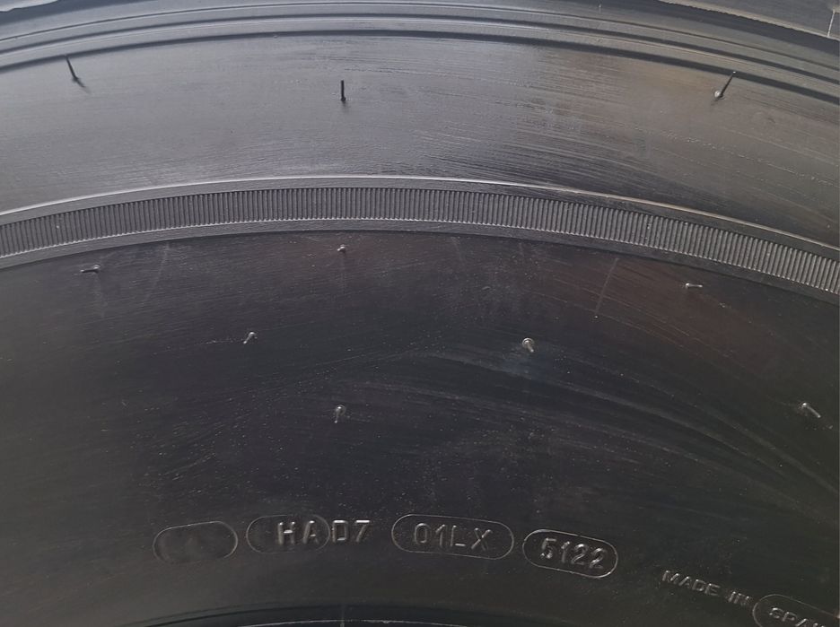 Opony Całoroczne 22,5 Michelin X Line Energy D 315/80R22,5 Komplet