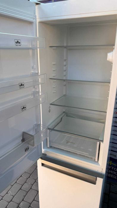 Холодильник б/в WHIRPOOL 200/60/60 Білий Крапельний #07623