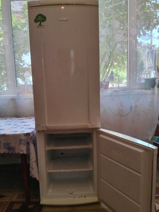 Холодильник. Б/у