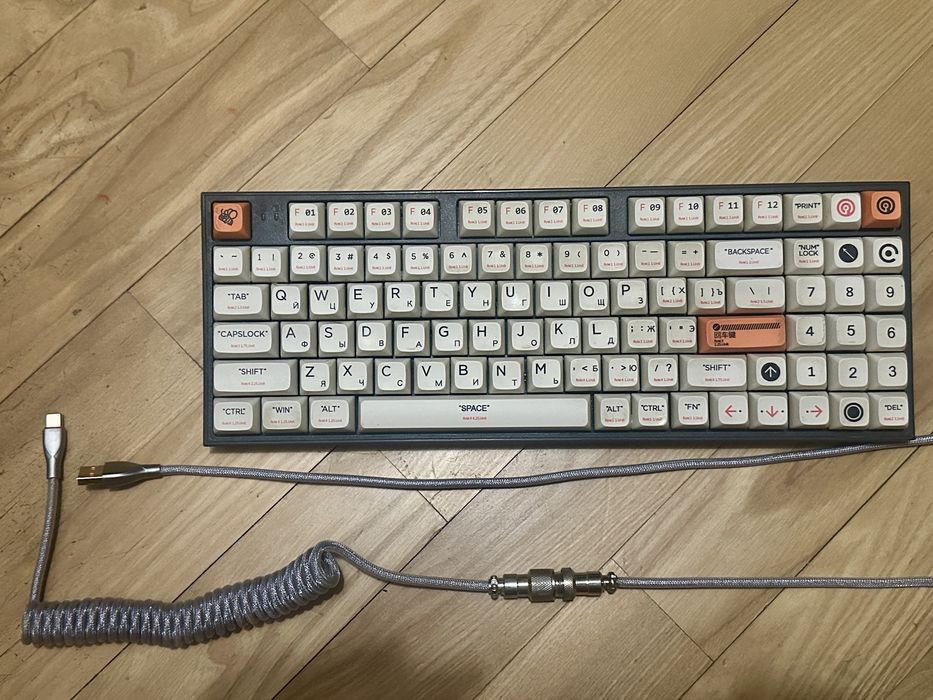 Клавиатура кастом, основа Mechanike K-500, Huano Brown
