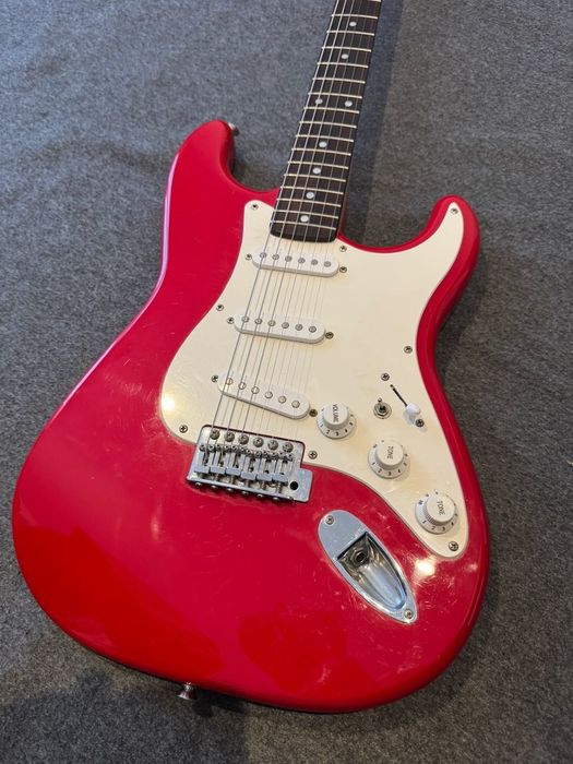 Gitara elektryczna Squier by Fender Affinity SSS