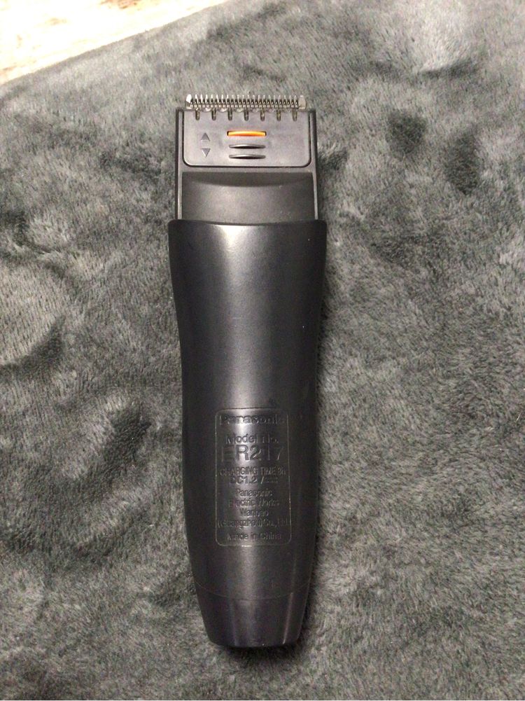 Машинка для підстригання волосся Panasonic ER-217