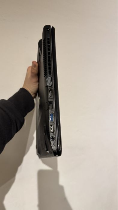 Computador portatil asus