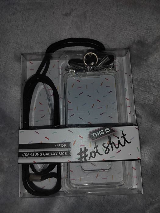 Чохол, кейс на Samsung galaxy s10e