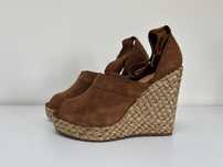 Buty letnie na wysokiej koturnie