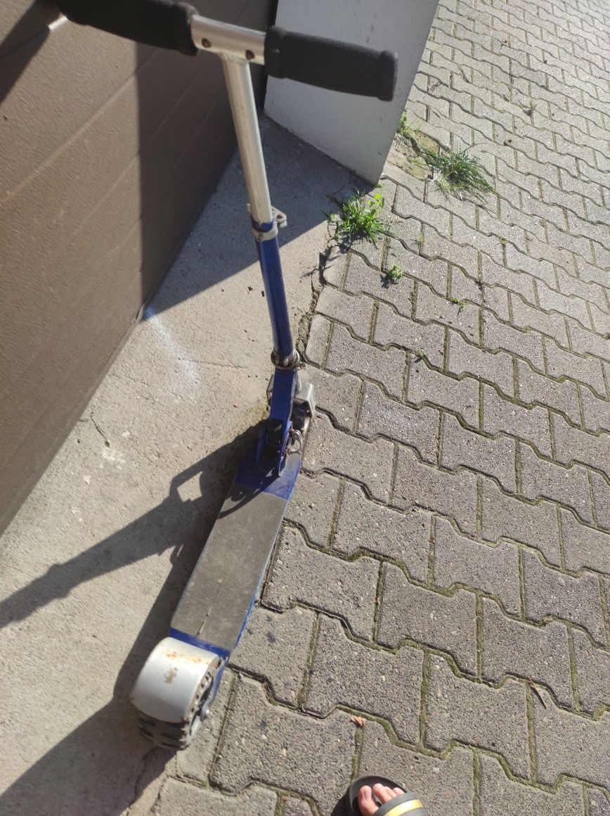 Hulajnoga dziecięca składana