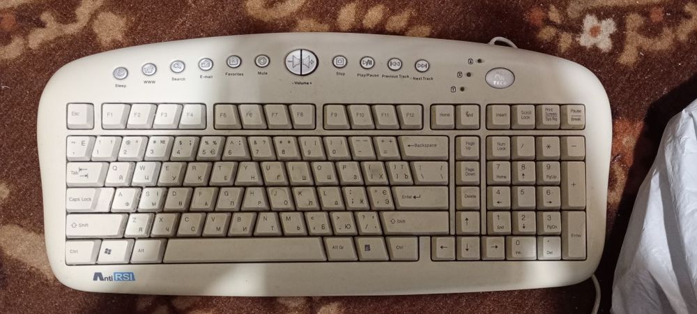 Клавіатура для комп'ютера