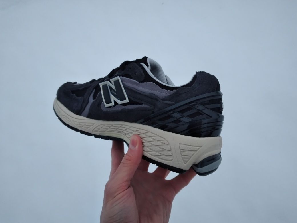 Кросівки чоловічі New Balance 1906R