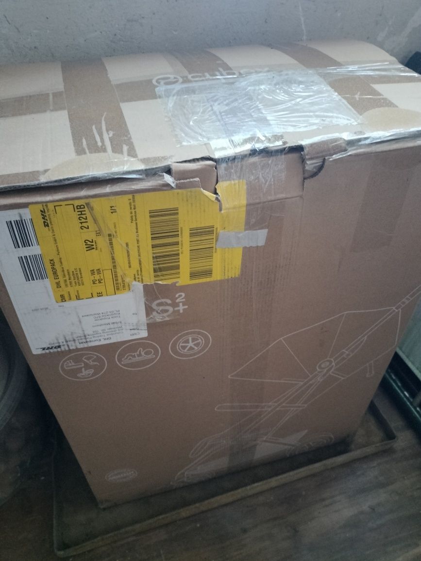 Cybex Eezy s + 2 Hibiscus Red Z POKROWCEM p/deszczowym
