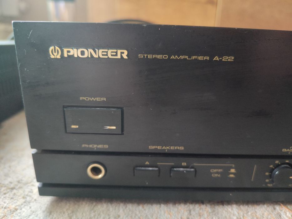Pioneer A-22 wzmacniacz