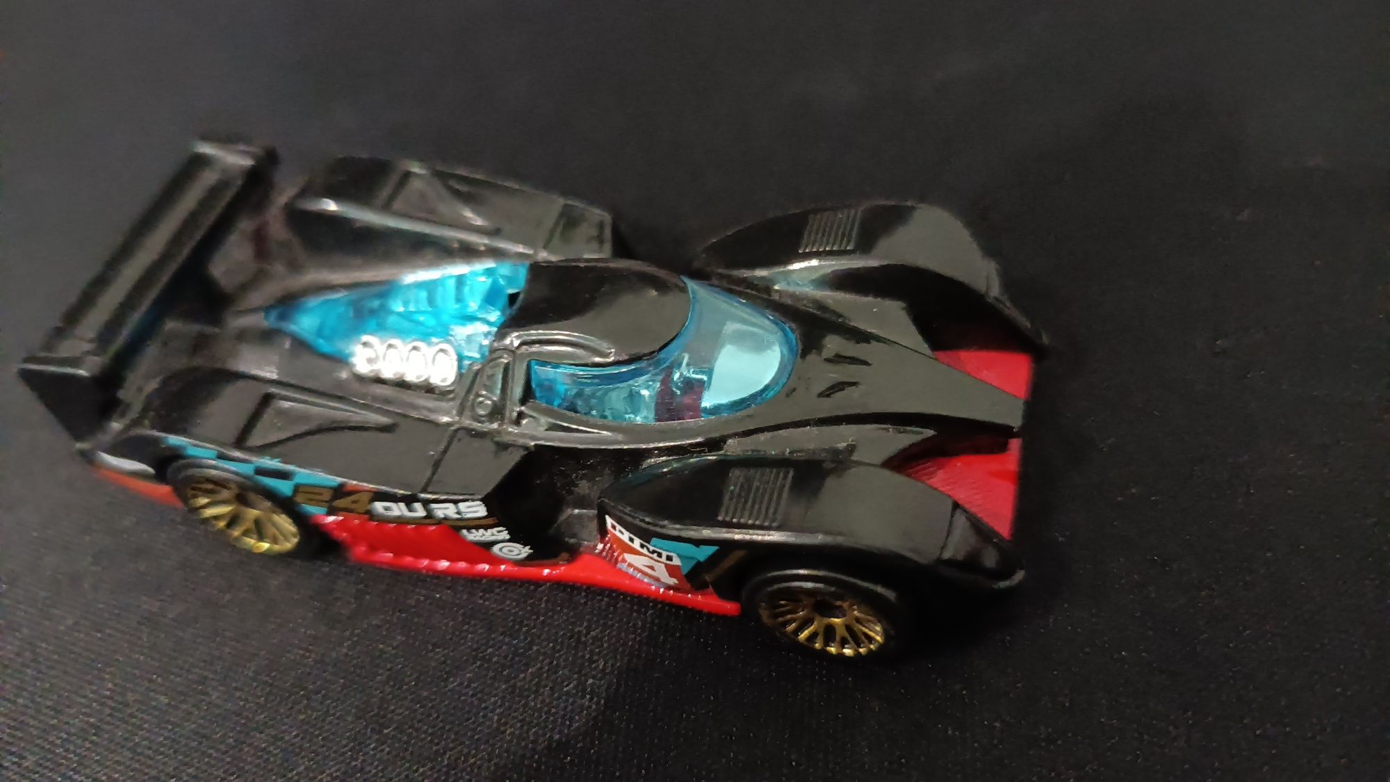 Mam na sprzedaż hotwheelsy