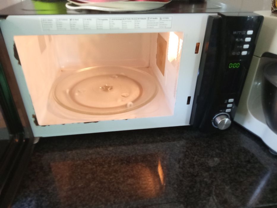 Vendo microondas com grill usado mas em bom estado
