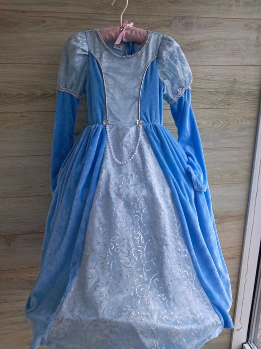 Карнавальное платье Эльзы Золушки принцессы 7-8л