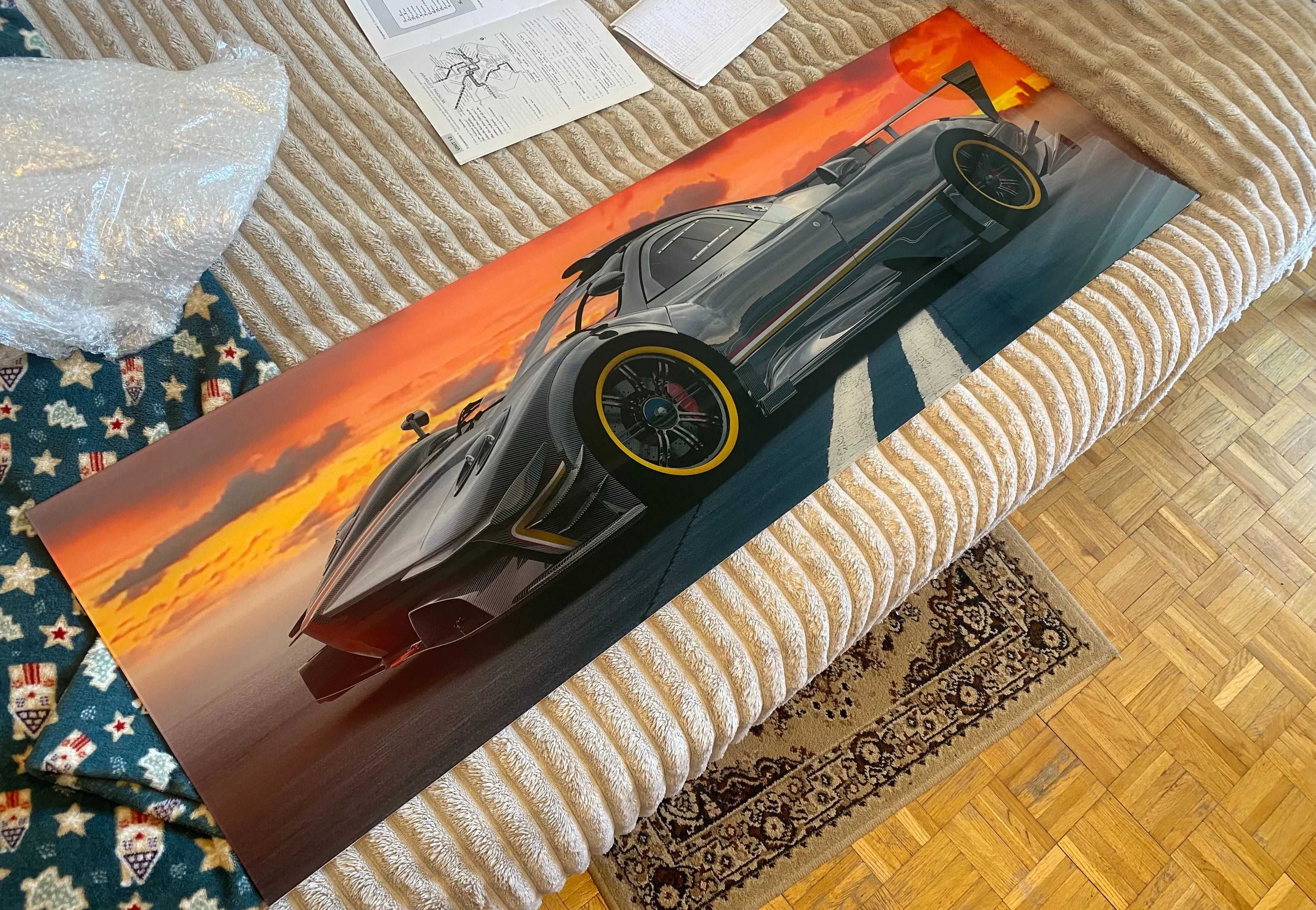 Obraz na szkle (samochód sportowy) 135x45 cm