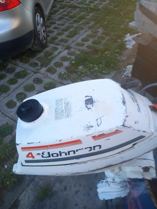 Silnik  zaburtowy  Johnson  4.0