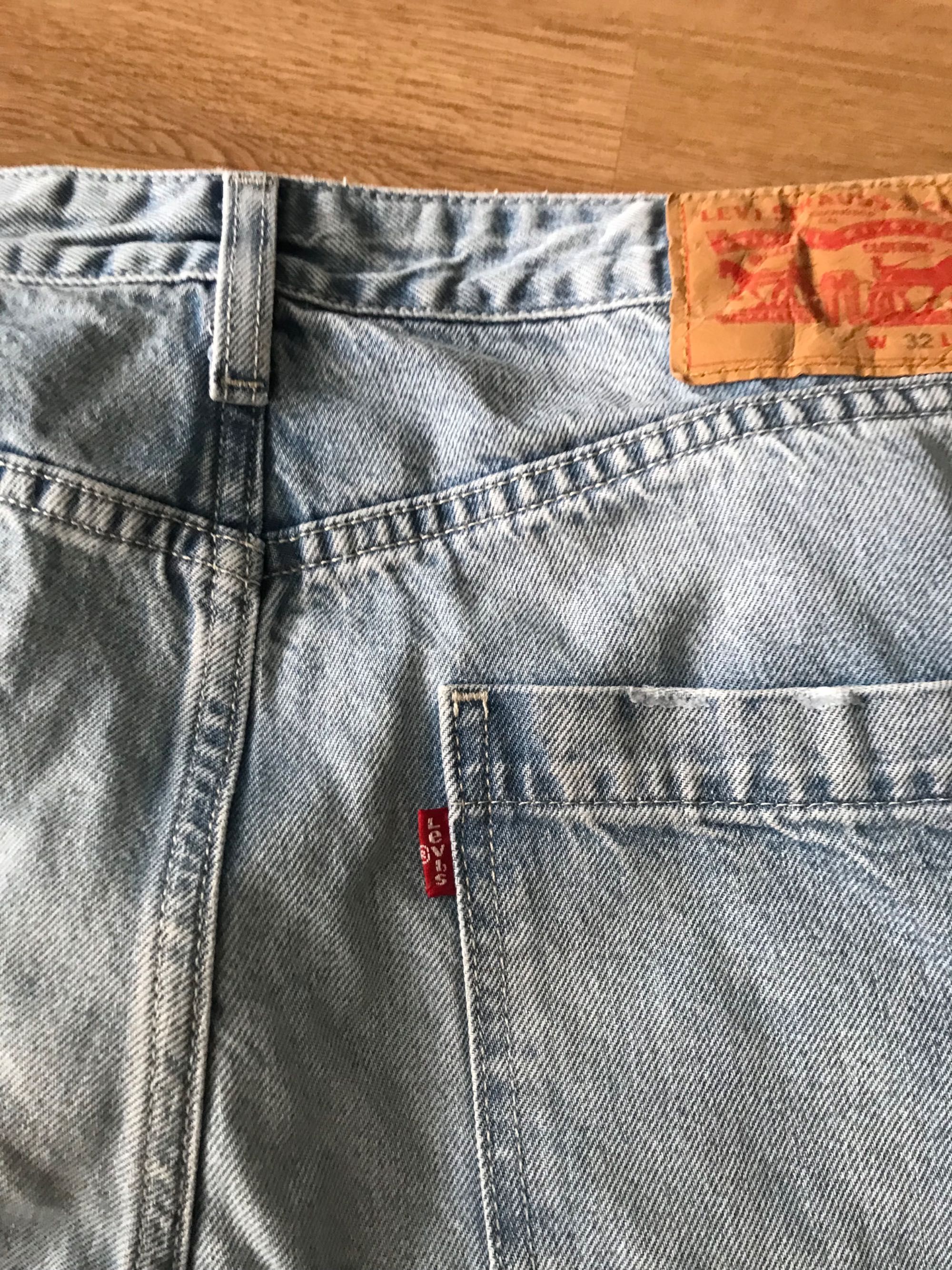 Męskie jeansy Levis straight, r. 32