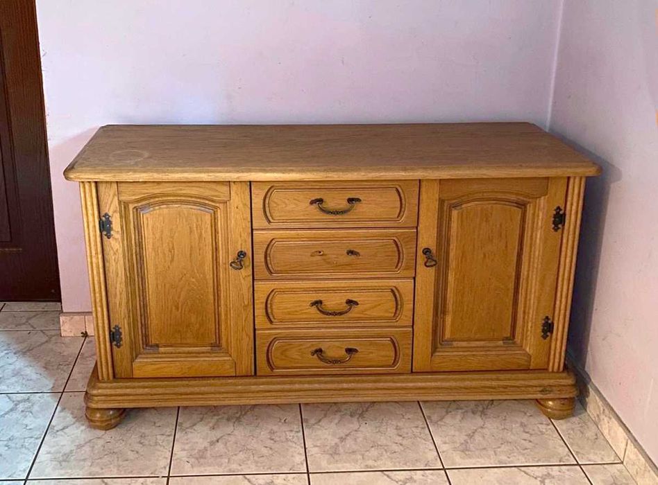 Duża dębowa komoda w stylu antyk