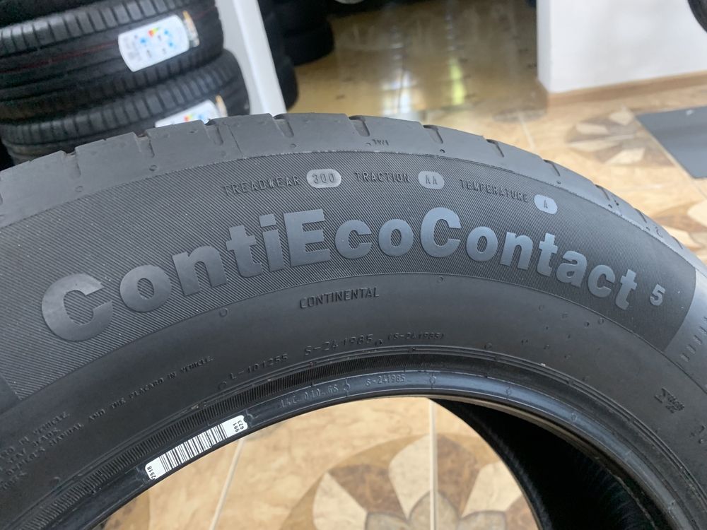 Комплект літніх шин 215/65/17 99V Continental Conti Eco Contact 5