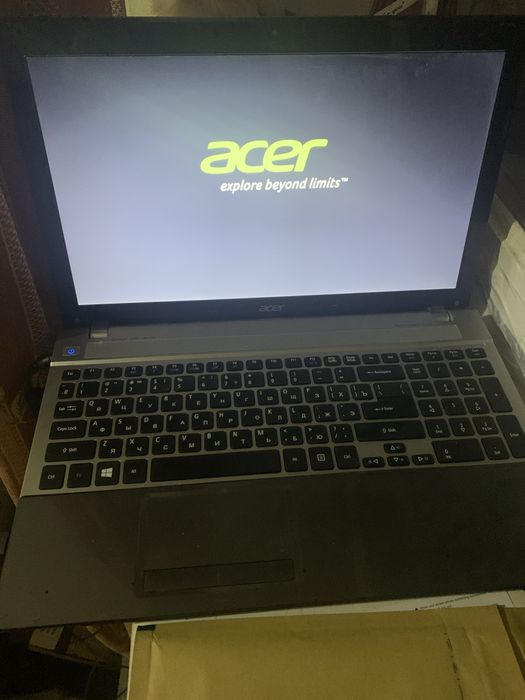 Acer aspire V3-571g