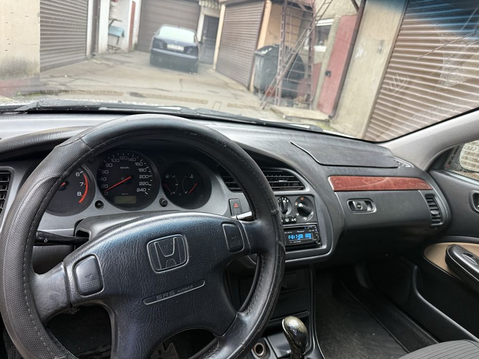 Продам Honda Accord в непоганому стані