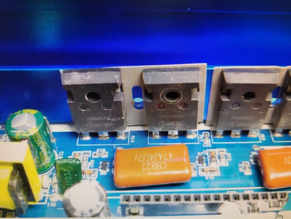 Ремонт гібридних інверторів