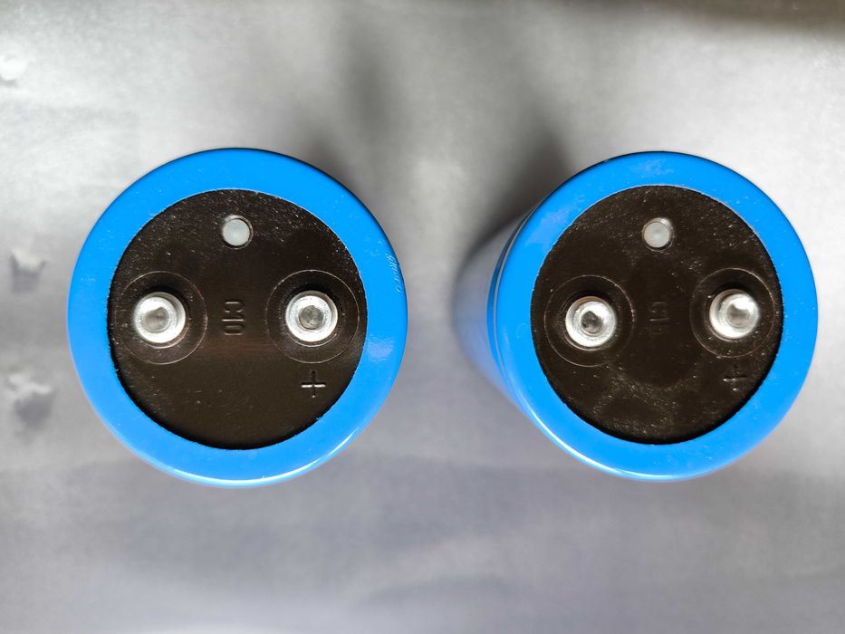 Конденсатор 450В 1100мкФ Nichicon (пара)