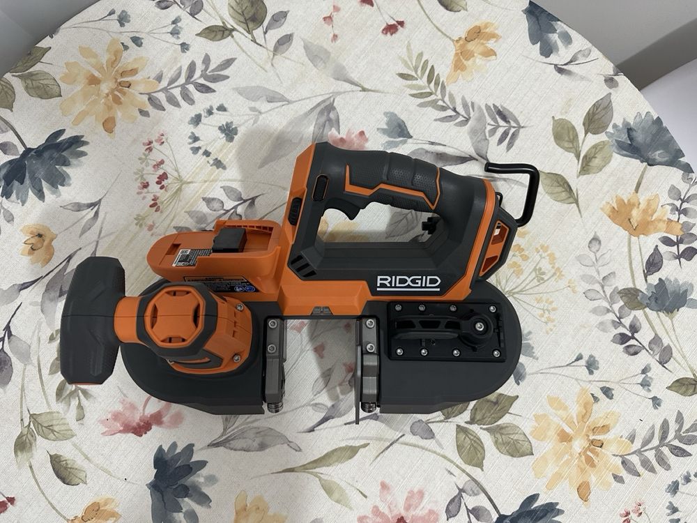 RIDGIT 18V (R8604B) Ленточна пила