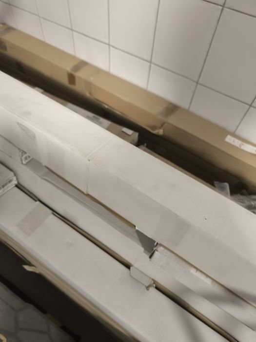 Ościeżnice lewe i prawe 70 i 80 nowe