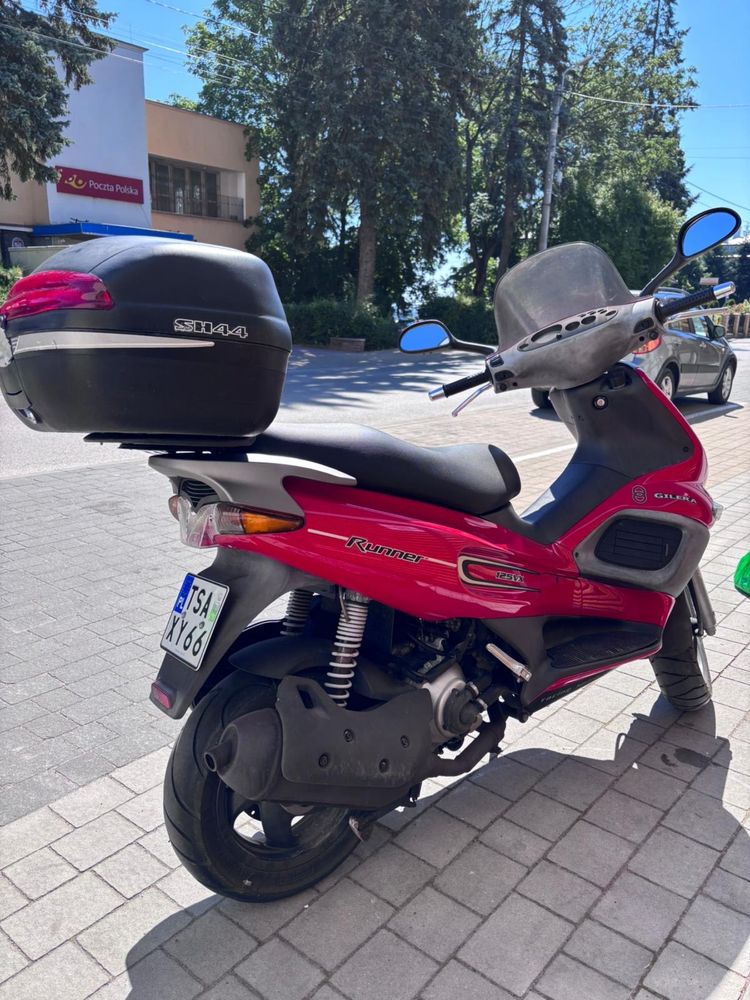Gilera Runner 125cm3 stan B. dobry 2003r.