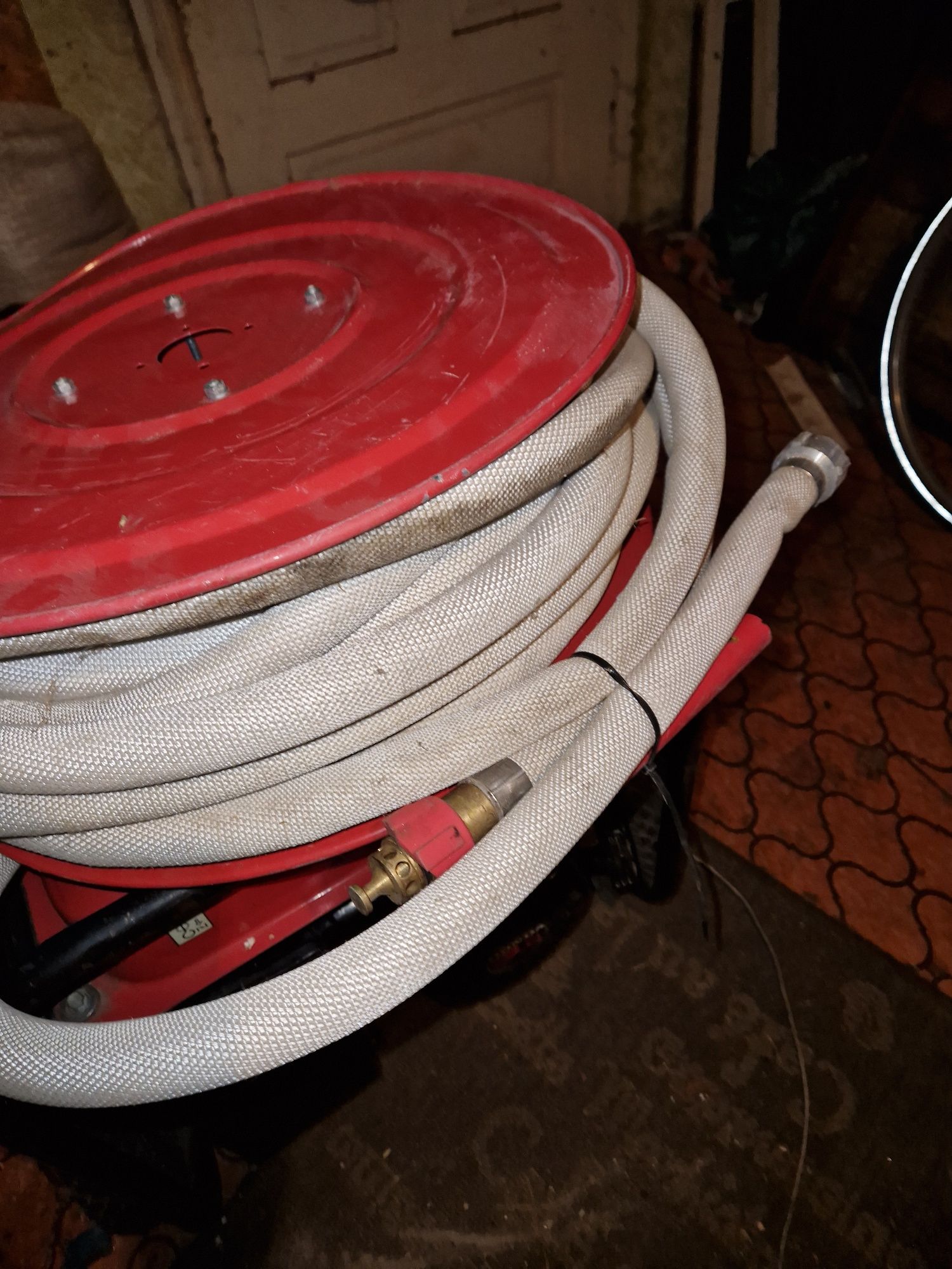 Hydrant wewnetrzny waz posiadam 1 szt.