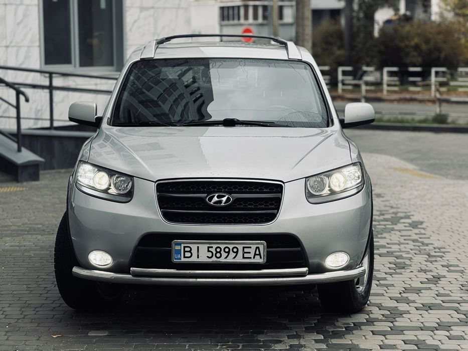 Продам Hyundai Santafe 2,2 дизель