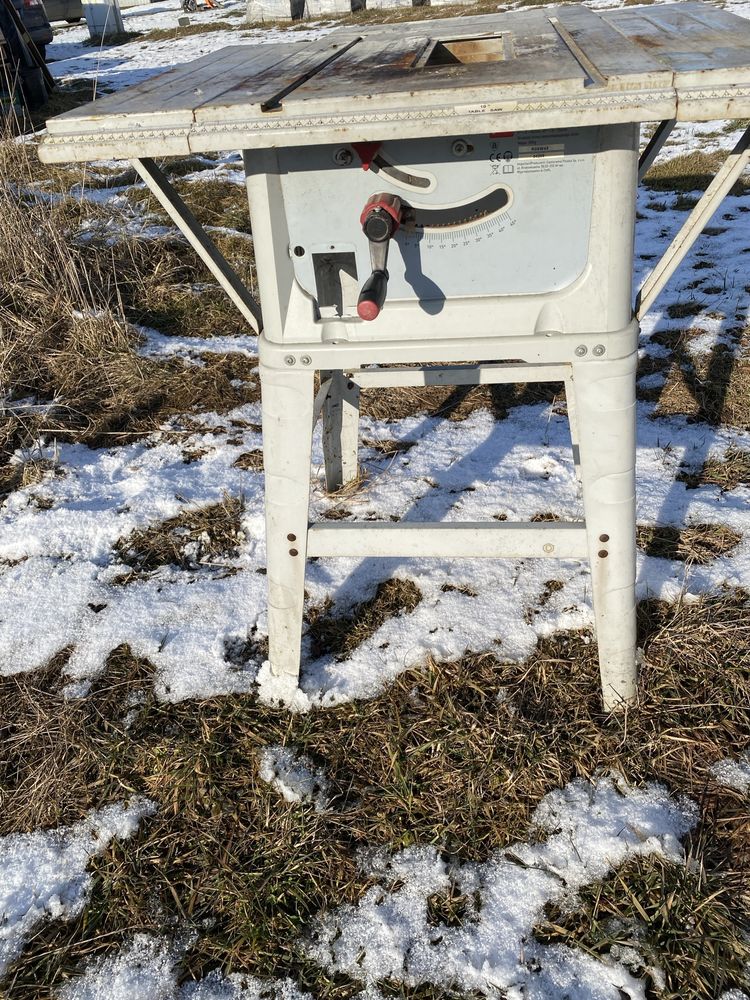 Stół pod piłę, pilarkę