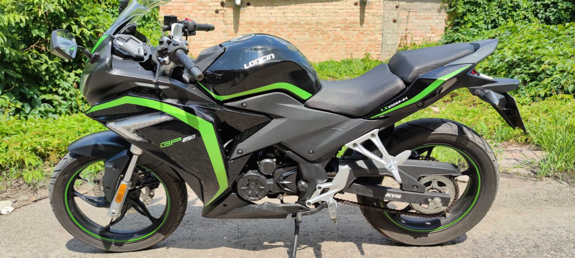 Loncin gp 250 Мот