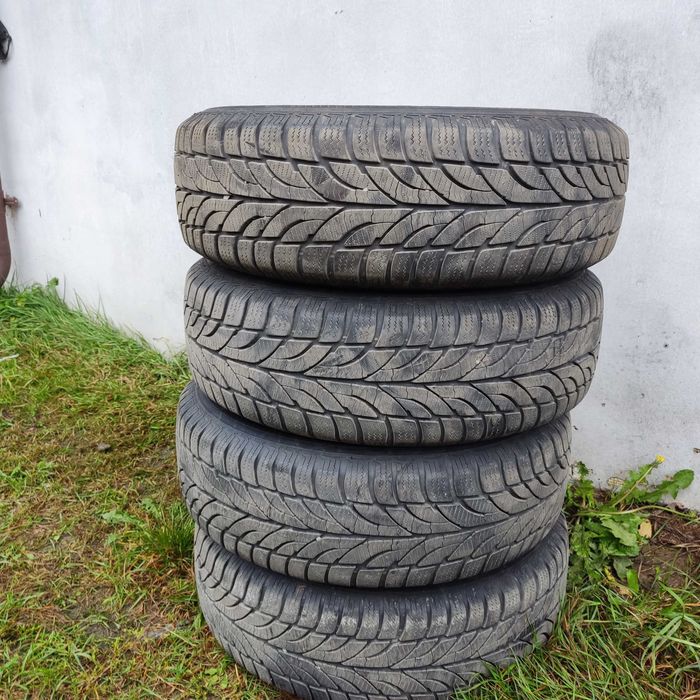 Opony zimowe z felgami 195/65 R 15 VW Golf i inne